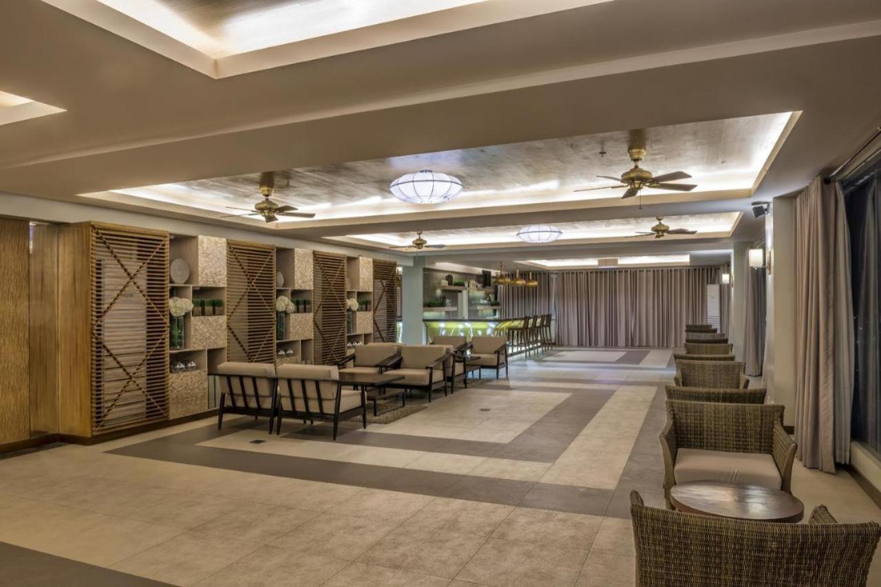 Resort Living Condominium Unit In Metro Манила Экстерьер фото